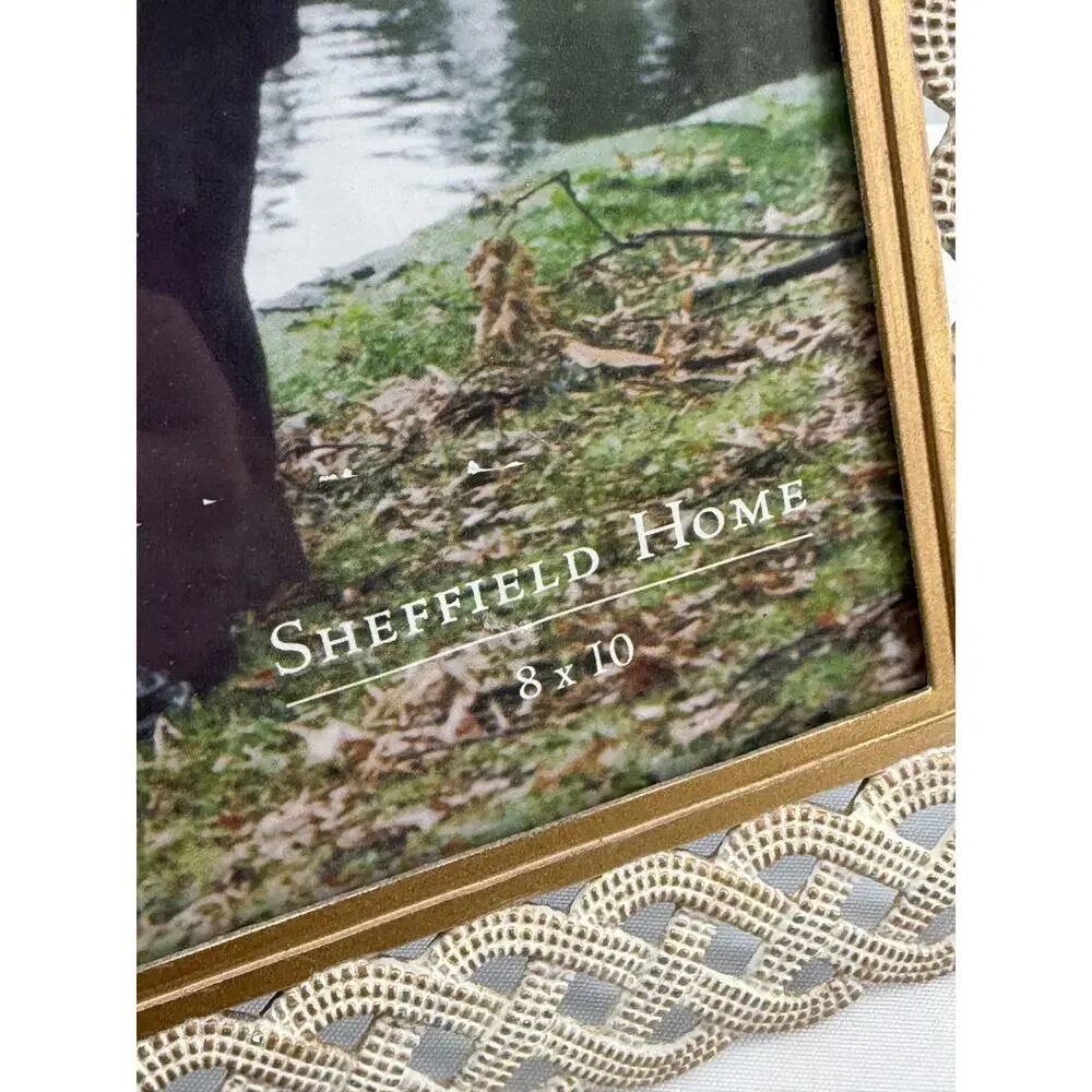 Gold Lattice Photo Picture Frame 8x10 Tabletop Display Openwork Metal NEW